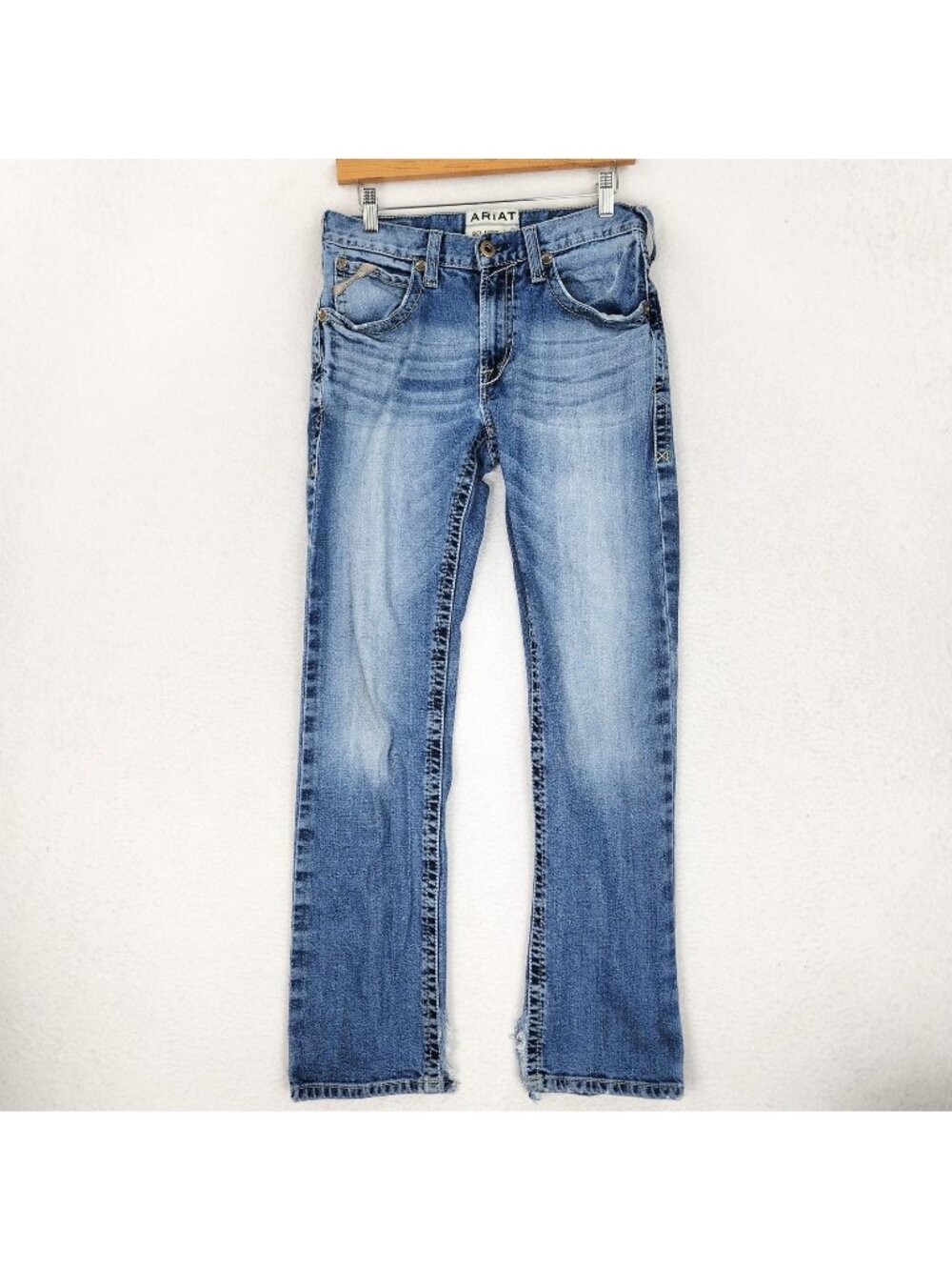 Ariat Jeans Mens 30x32 Blue Relaxed Straight M4 Dakota Shoreway Denim Distressed